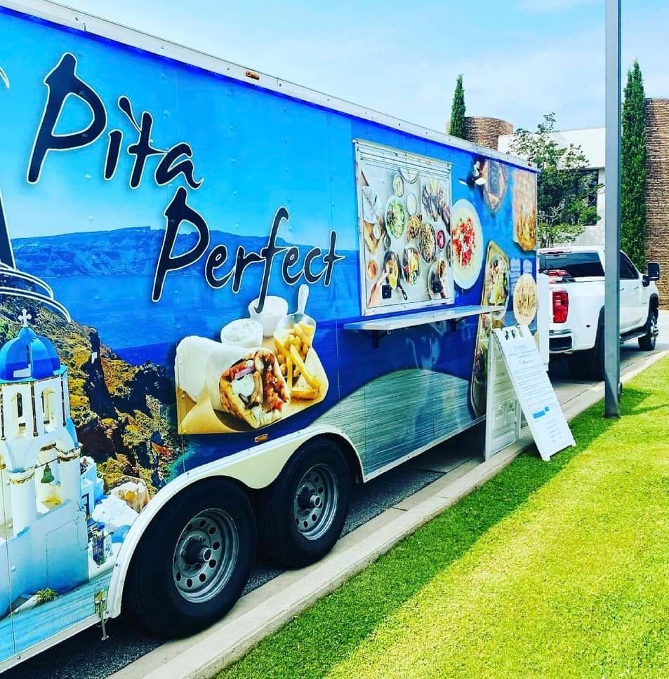 Rec Room Southern Pines - This weekends food truck lineup is 🔥 Friday -  Oktoberfest night with @pinewurst Saturday - get healthy with  @freshlypickedrco Sunday - have fun with @bobanbitesco See you at Rec Room